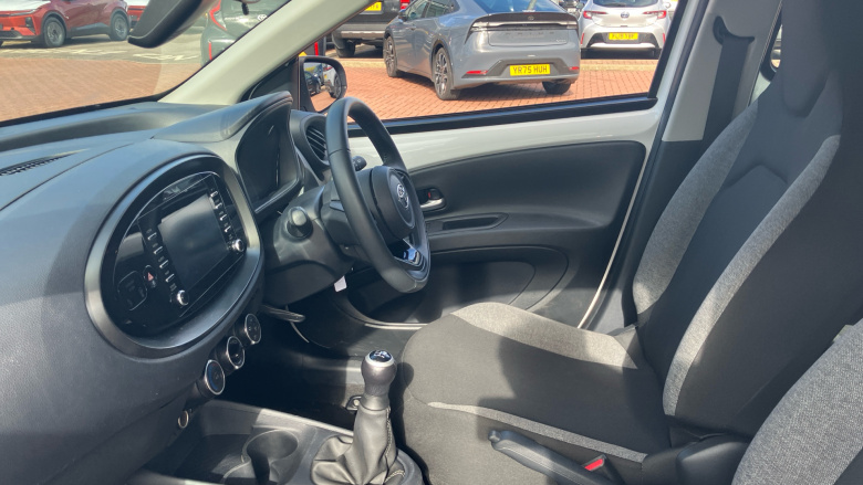 Toyota Aygo X 1.0 VVT-i Pure 5dr Petrol Hatchback